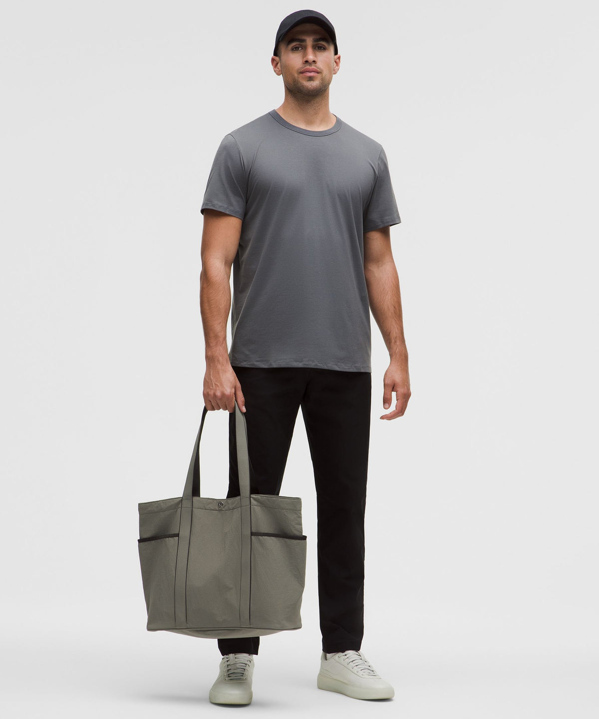 Daily Multi-Pocket Tote Bag 20L