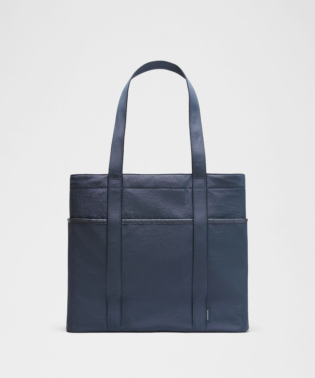 Daily Multi-Pocket Tote Bag 20L