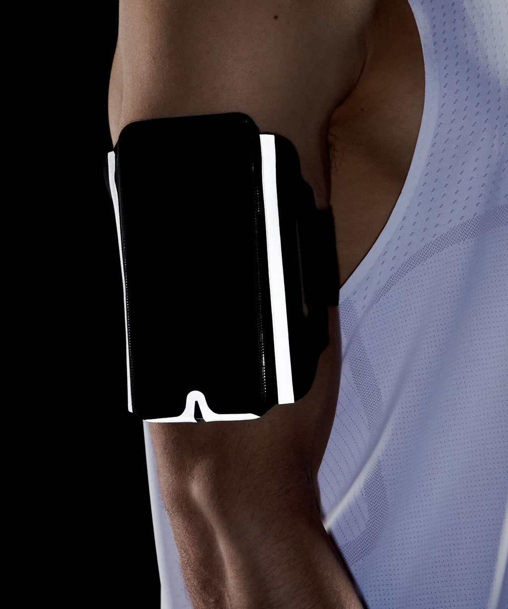Fast and Free Running Armband
