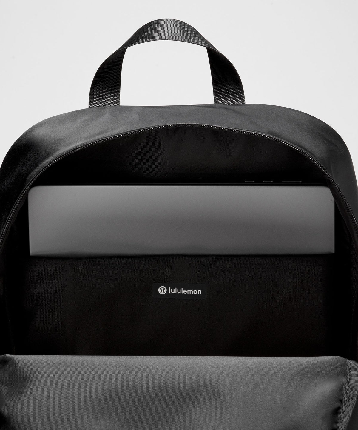 Everywhere Backpack 22L