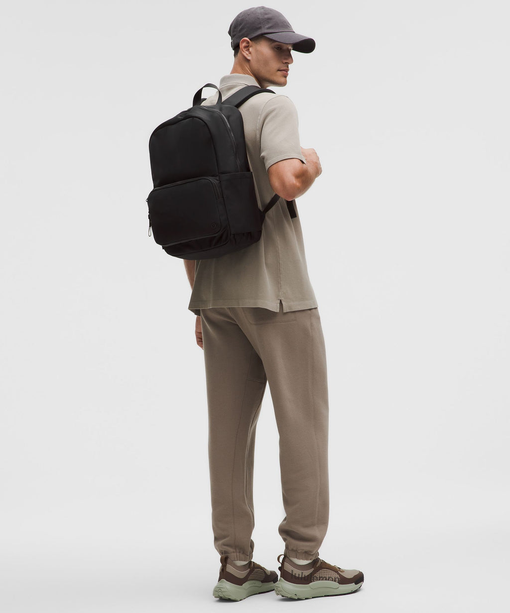 Everywhere Backpack 22L