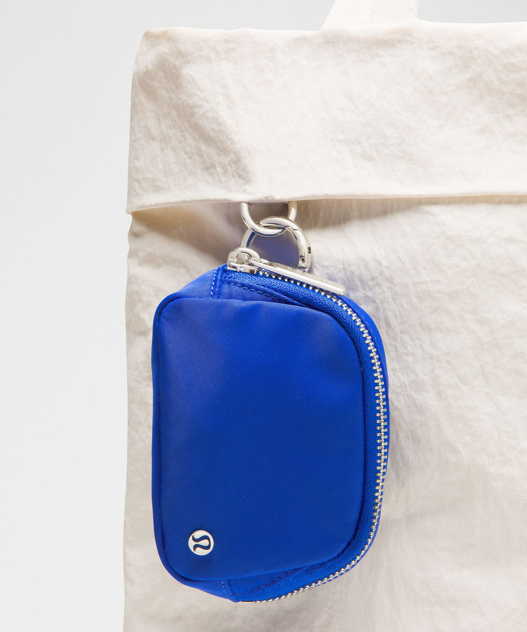 Everywhere Belt Bag Nano