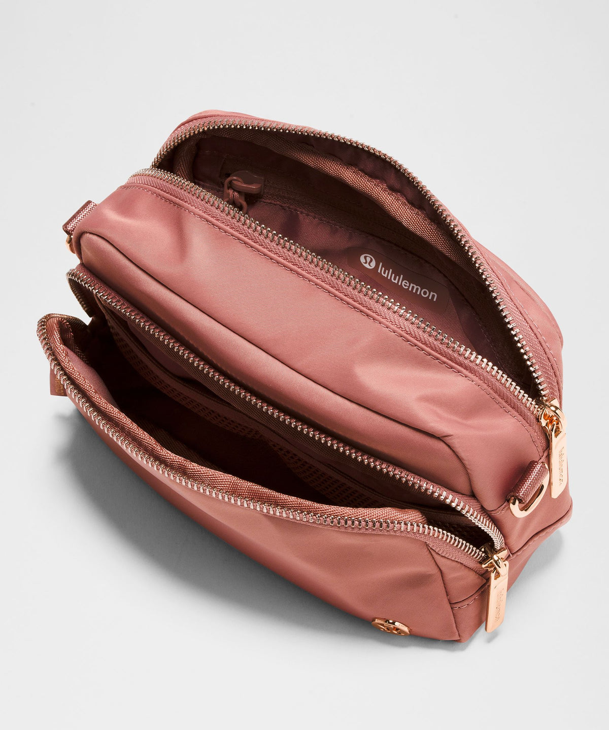 Everywhere Crossbody Bag 2LMetal Hardware