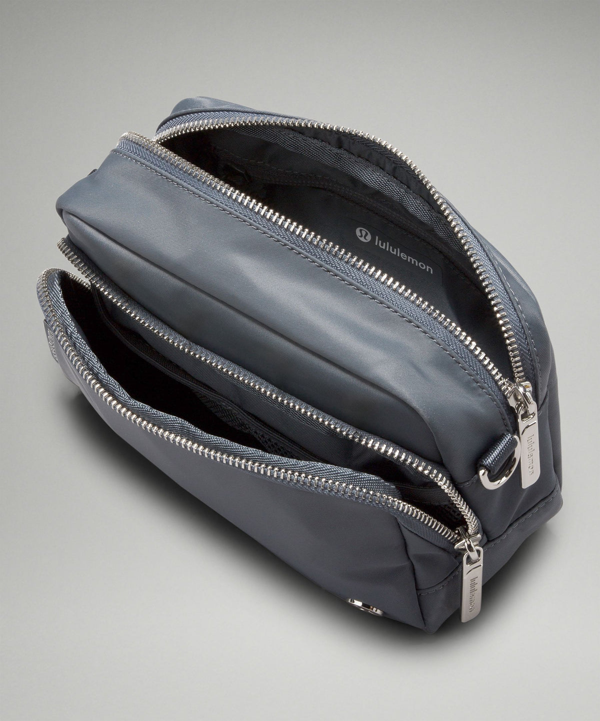 Everywhere Crossbody Bag 2LMetal Hardware