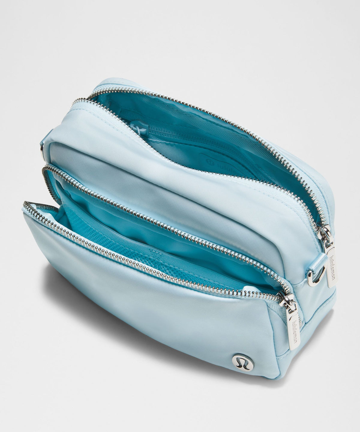 Everywhere Crossbody Bag 2LMetal Hardware