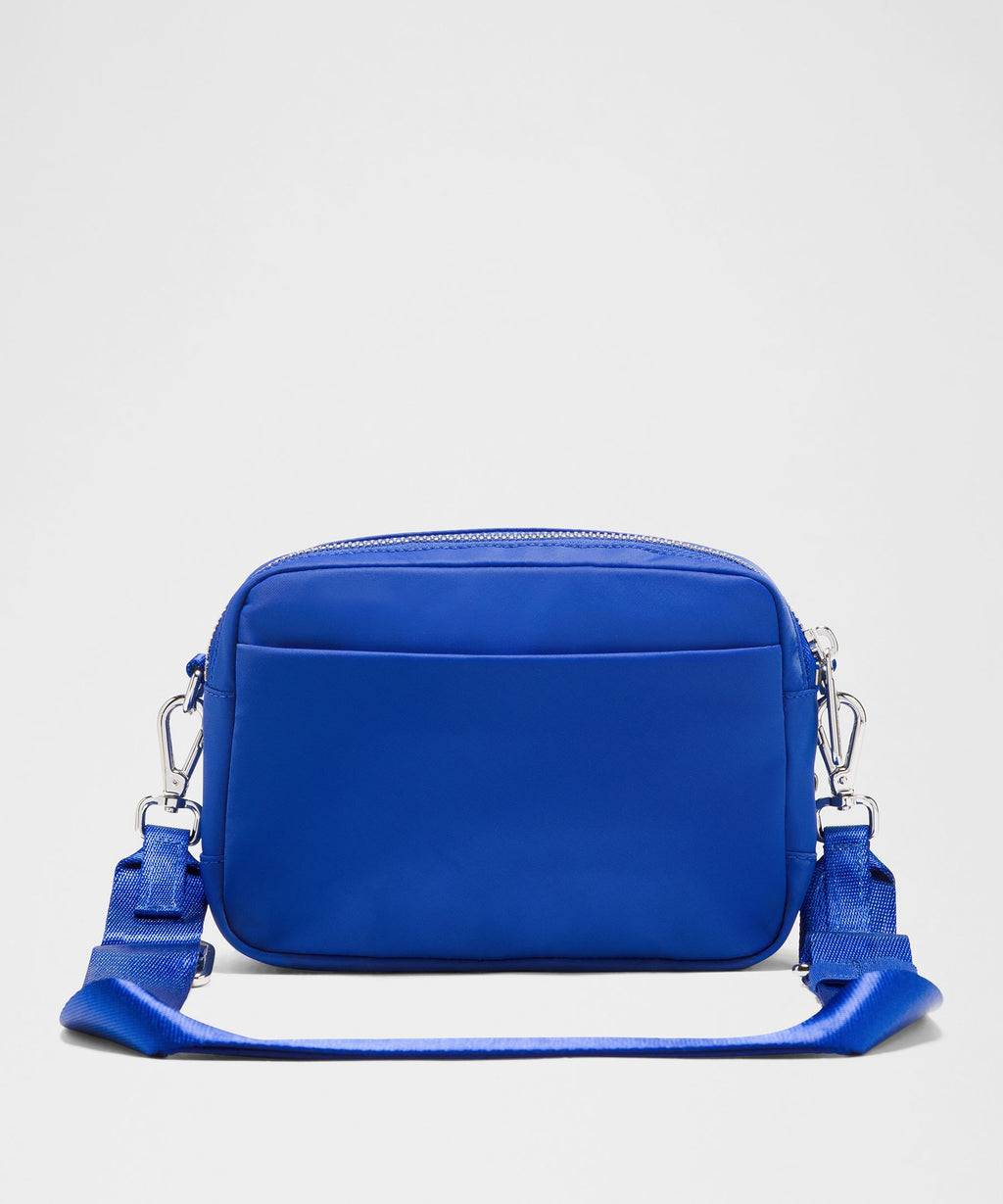 Everywhere Crossbody Bag 2LMetal Hardware