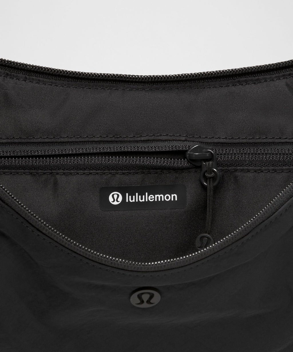 Slouchy Sling Bag 6L