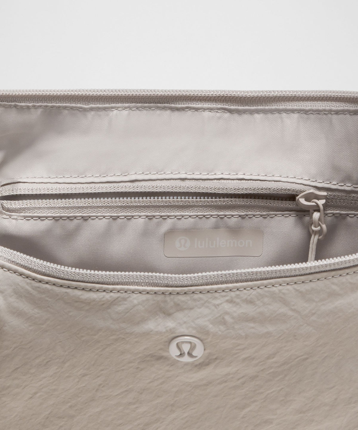 Slouchy Sling Bag 6L