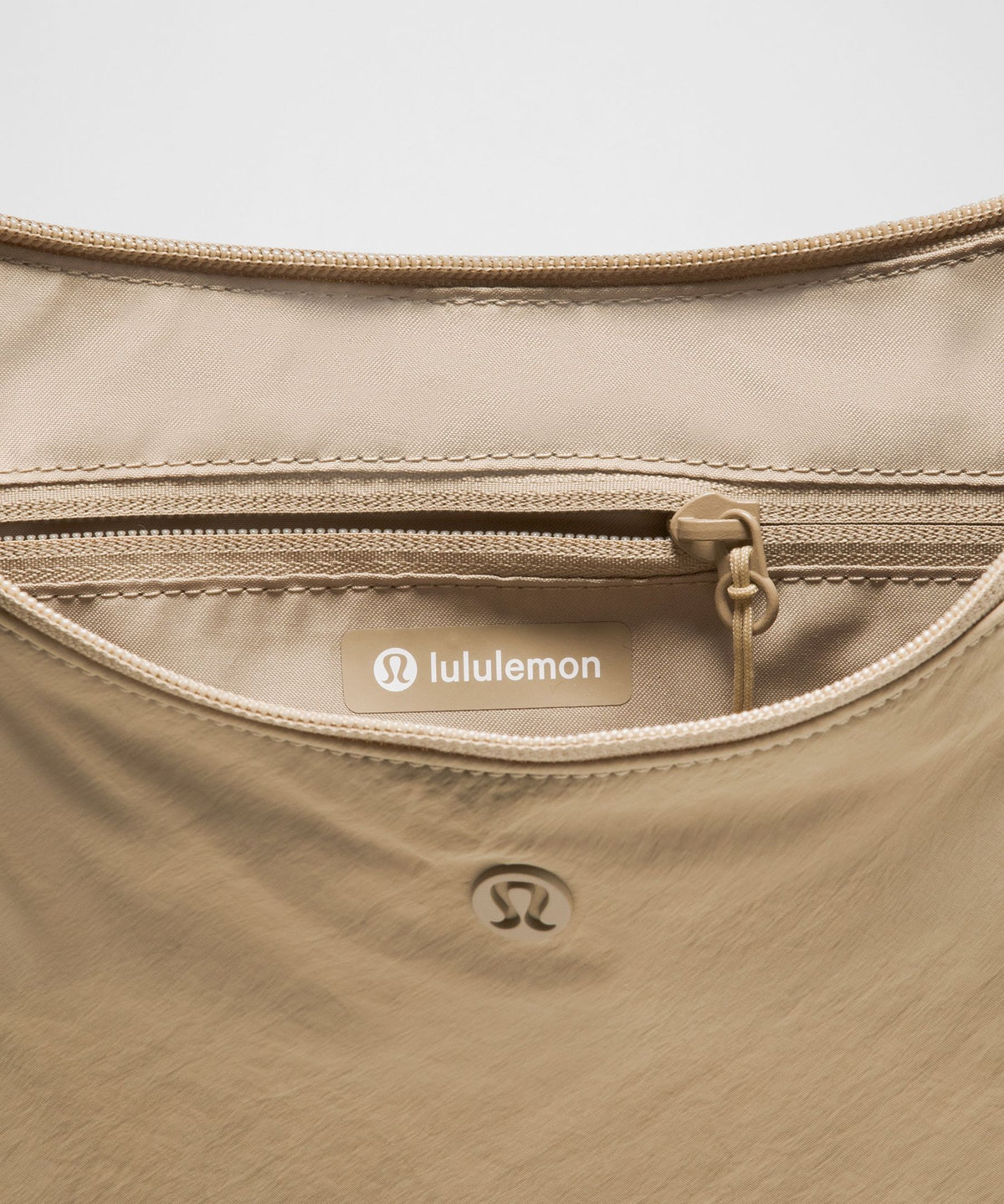Slouchy Sling Bag 6L