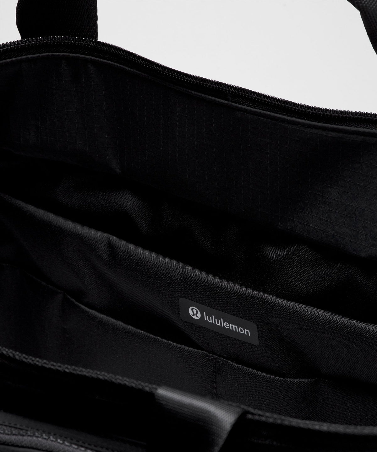 Multi-Pocket Tote Bag 19.5L