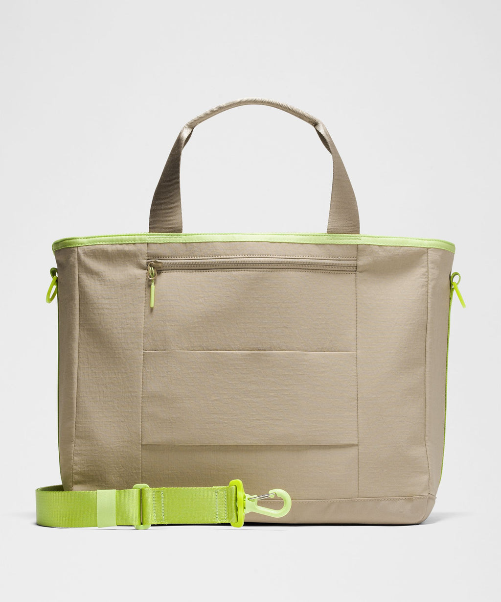 Multi-Pocket Tote Bag 19.5L