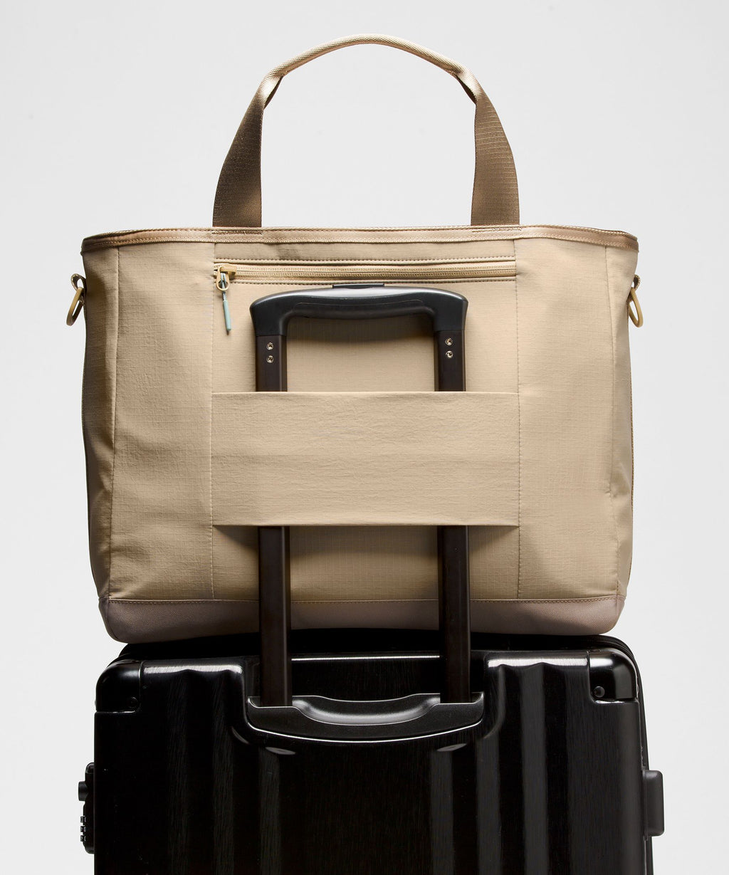 Multi-Pocket Tote Bag 19.5L