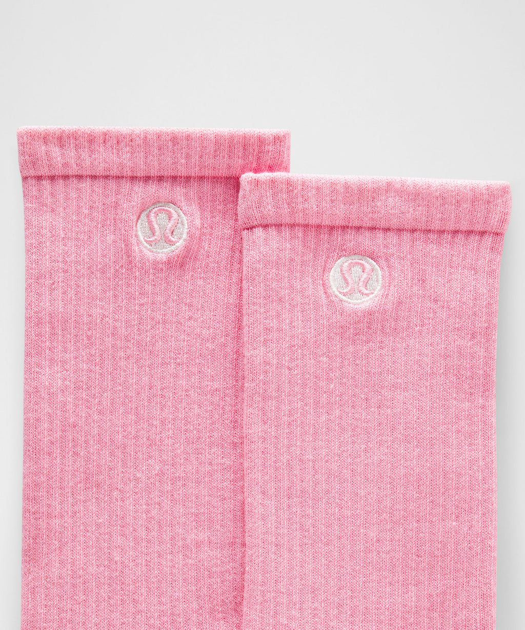 Unisex Daily Essential Crew Socks
