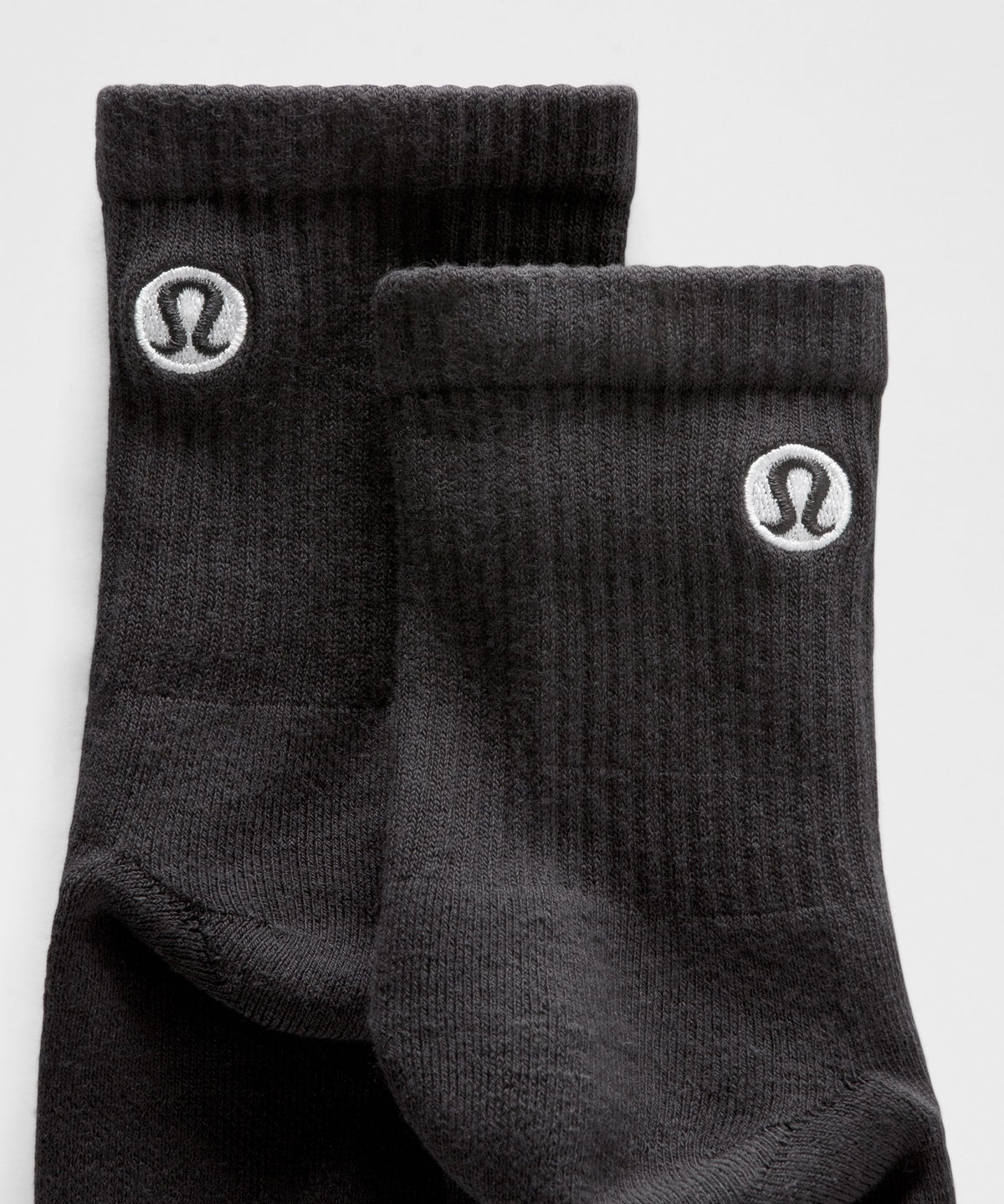 Unisex Daily Essential Quarter Socks
