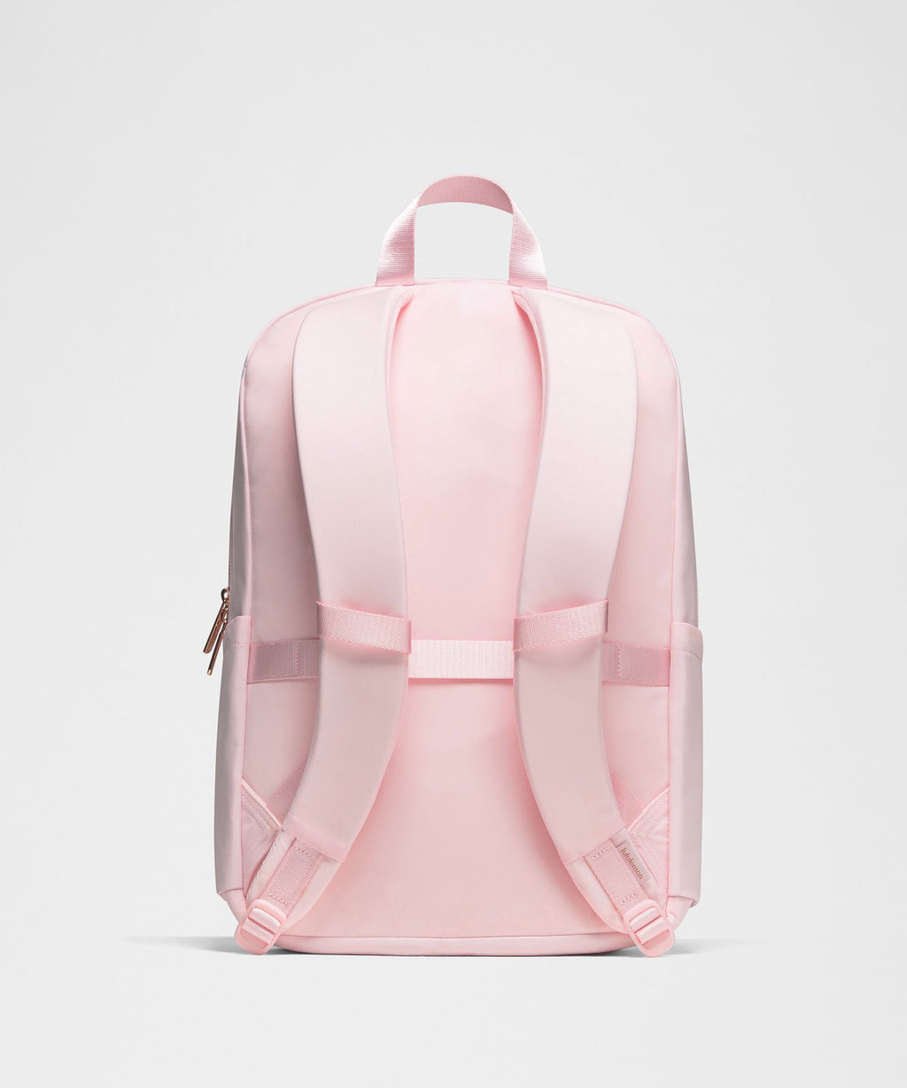 Everywhere Backpack 22LMetal Hardware