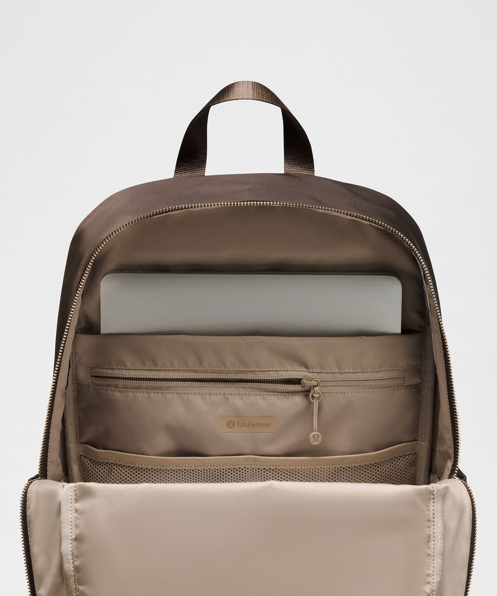 Everywhere Backpack 22LMetal Hardware