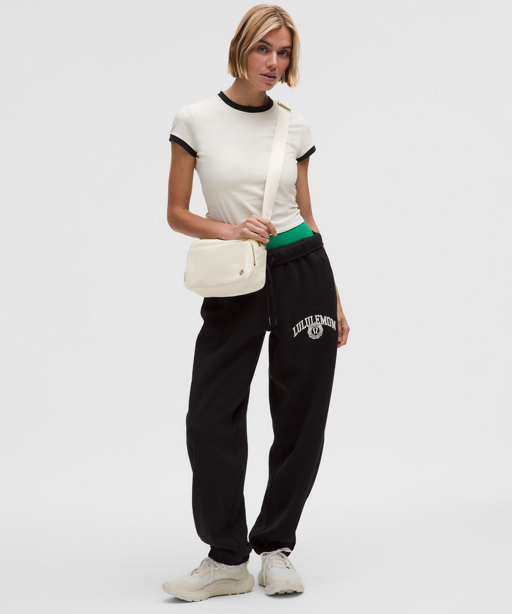 Everywhere Crossbody 3L LargeMetal Hardware