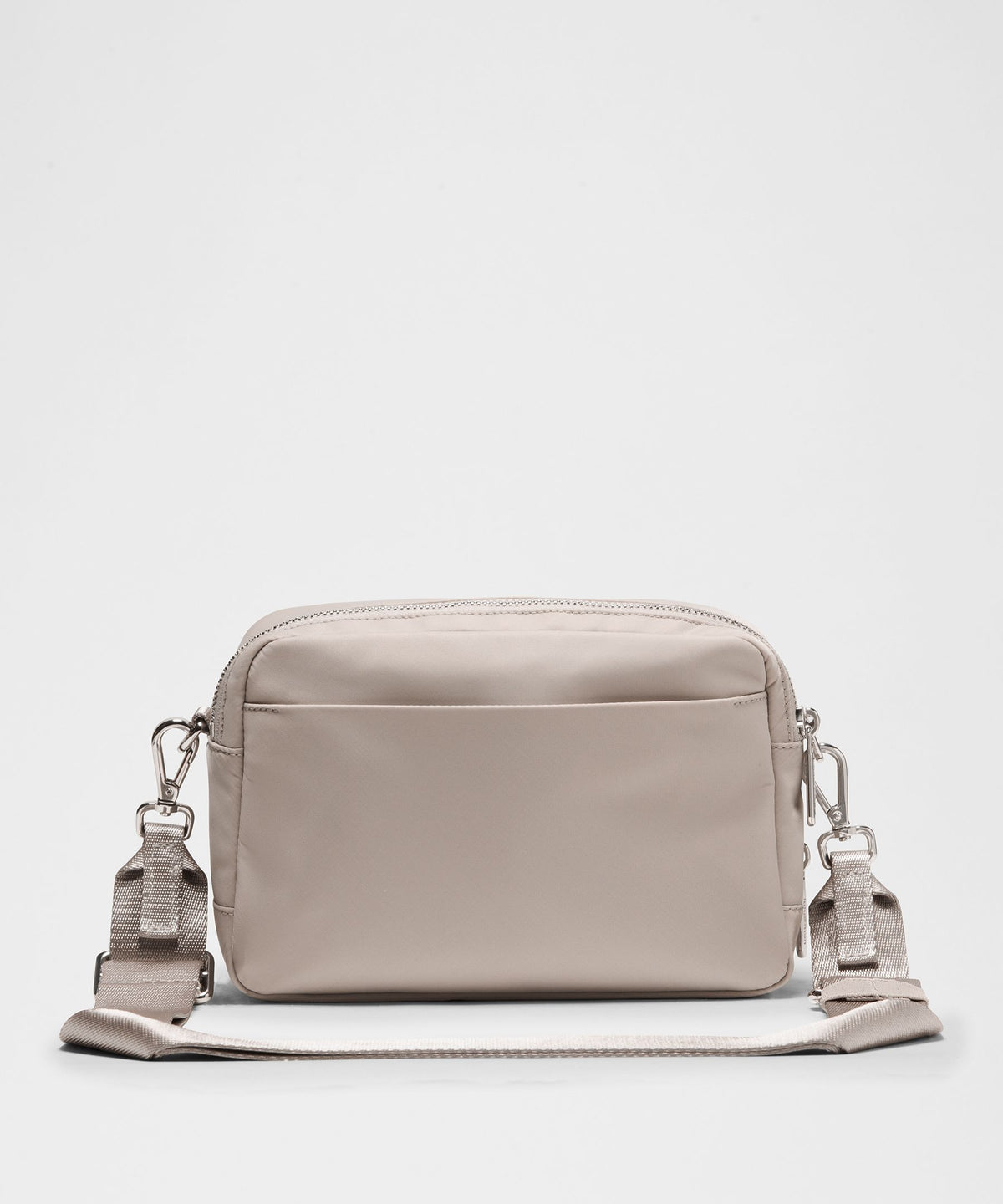 Everywhere Crossbody 3L LargeMetal Hardware