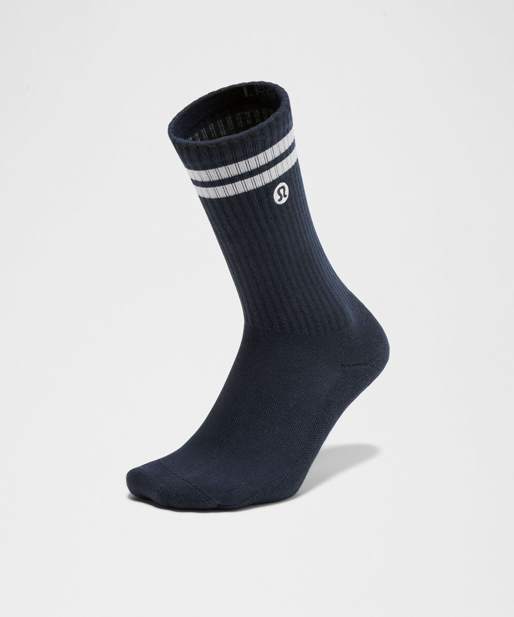 Unisex Daily Essential Crew SocksStripe