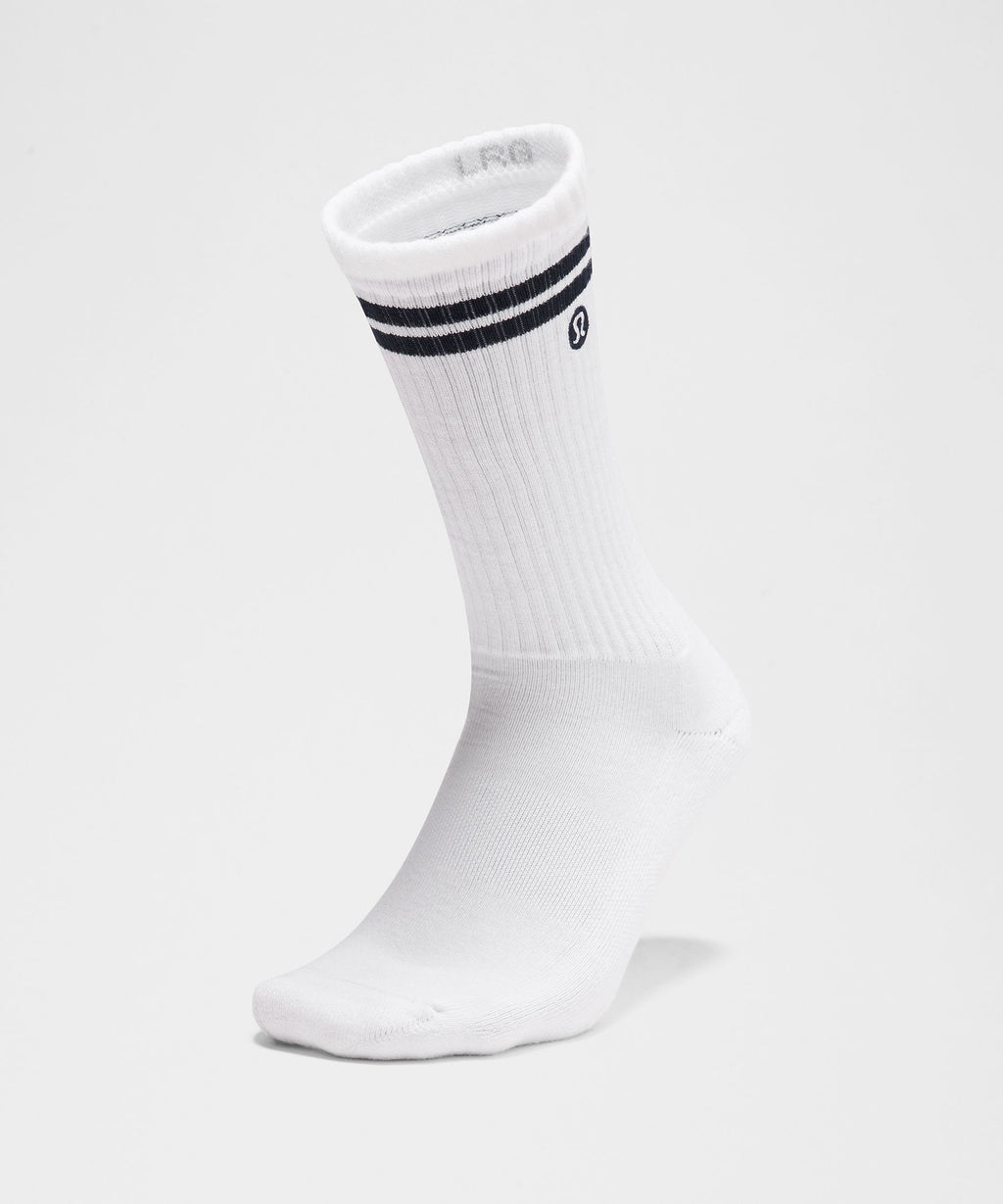 Unisex Daily Essential Crew SocksStripe