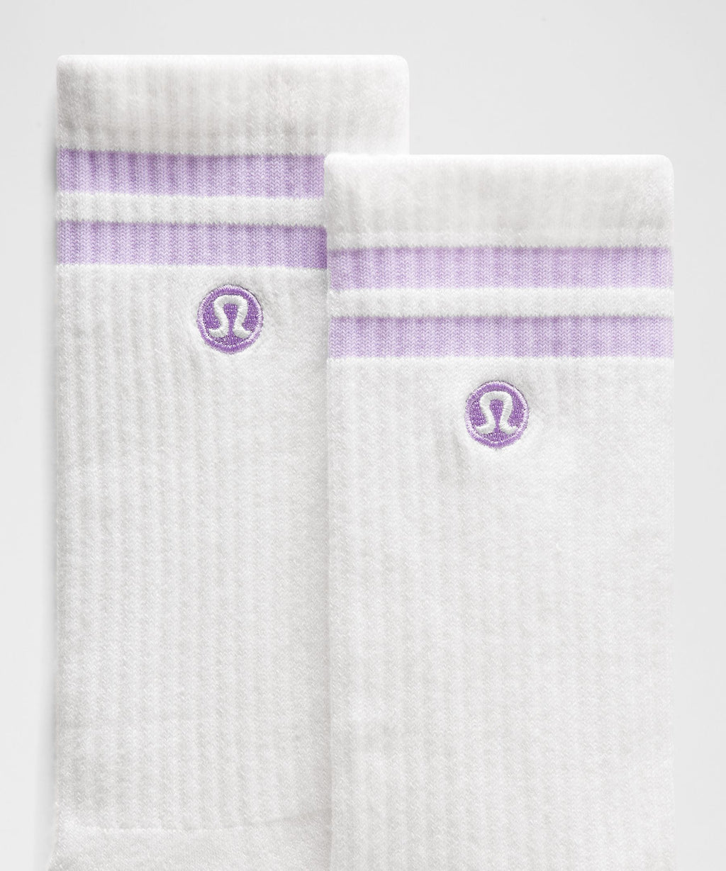 Unisex Daily Essential Crew SocksStripe