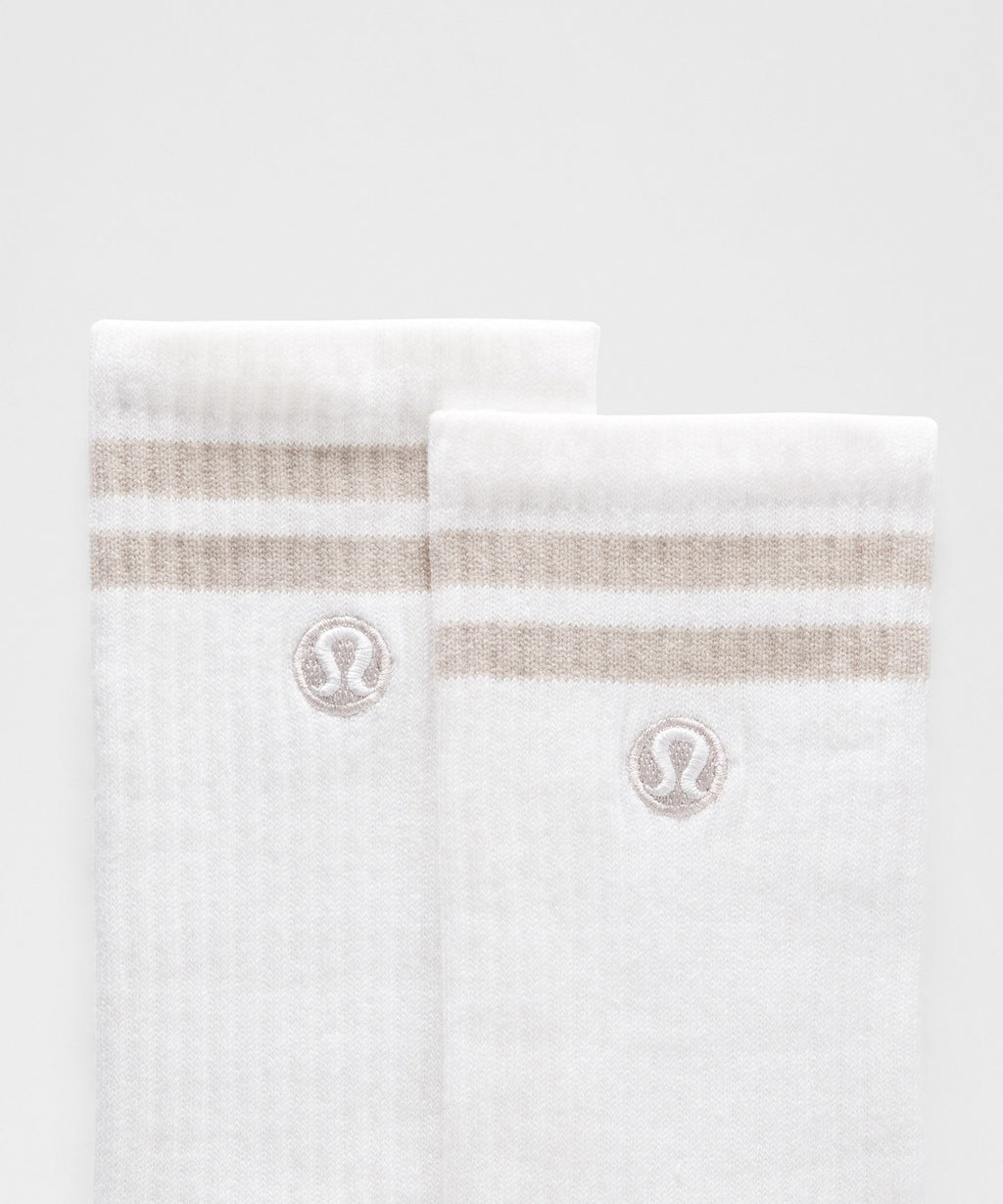 Unisex Daily Essential Crew SocksStripe