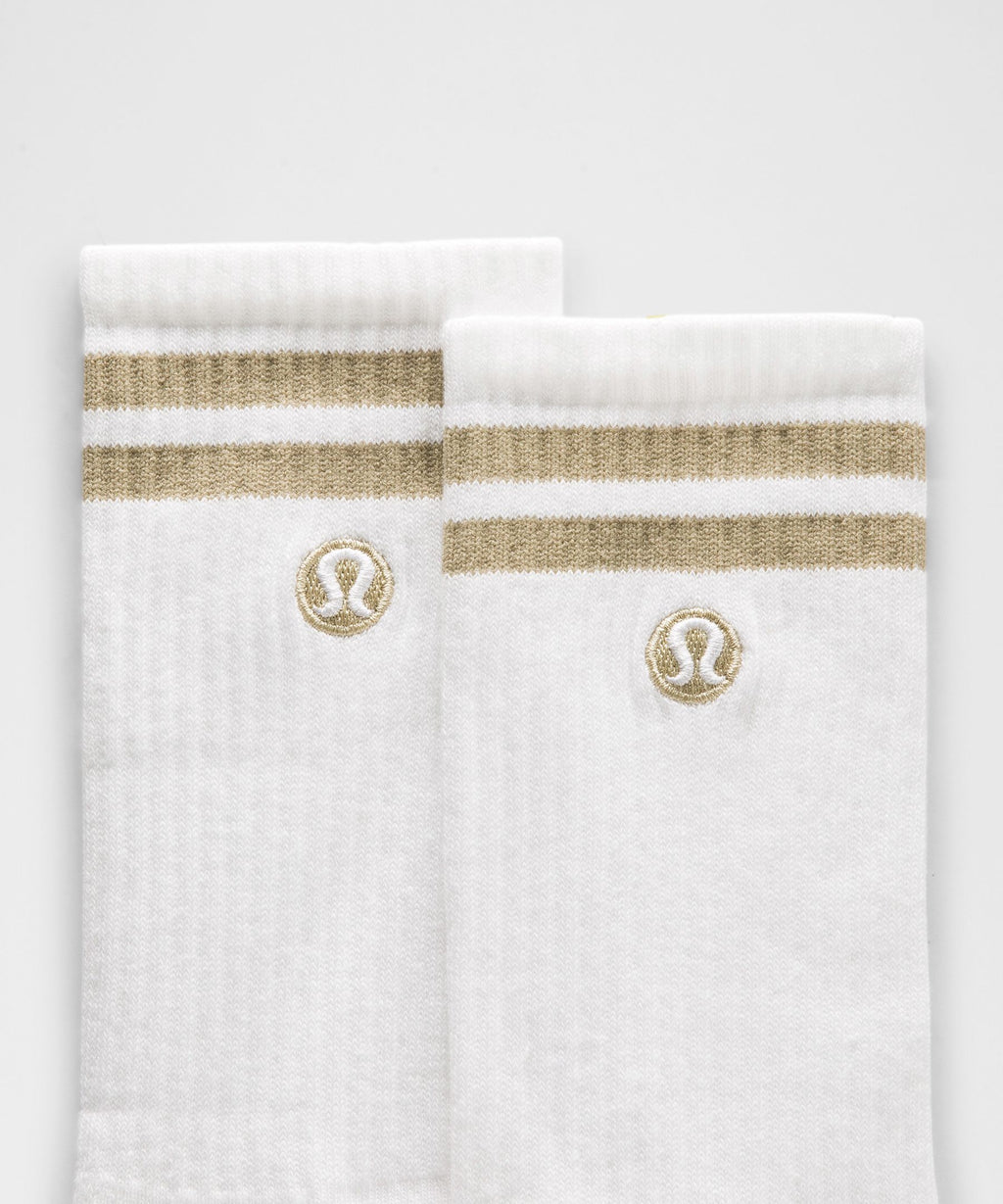 Unisex Daily Essential Crew SocksStripe