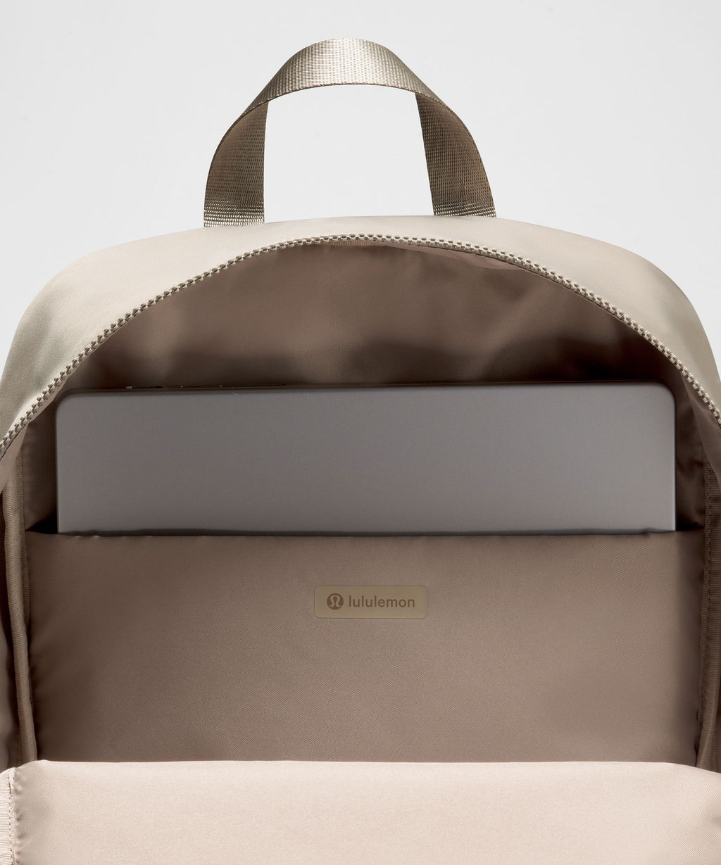 Everywhere Backpack 22L