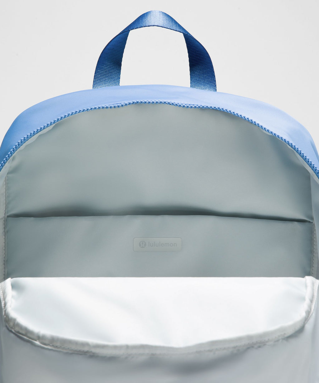 Everywhere Backpack 22L