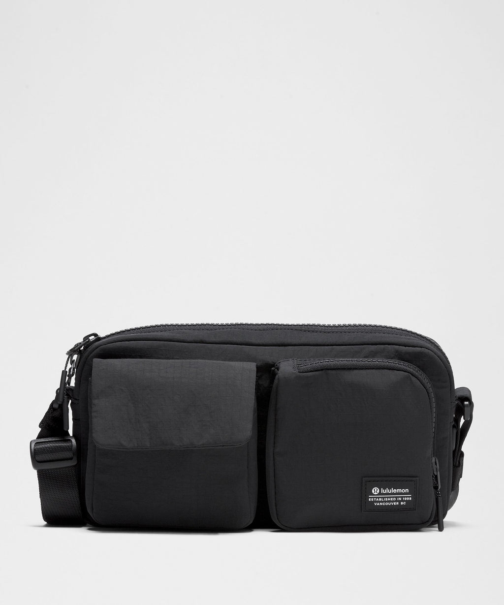 Multi-Pocket Crossbody Bag 2.5L