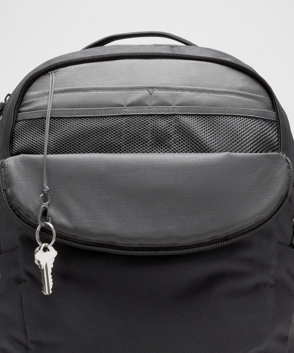 Triple-Zip Backpack 28LTech Canvas