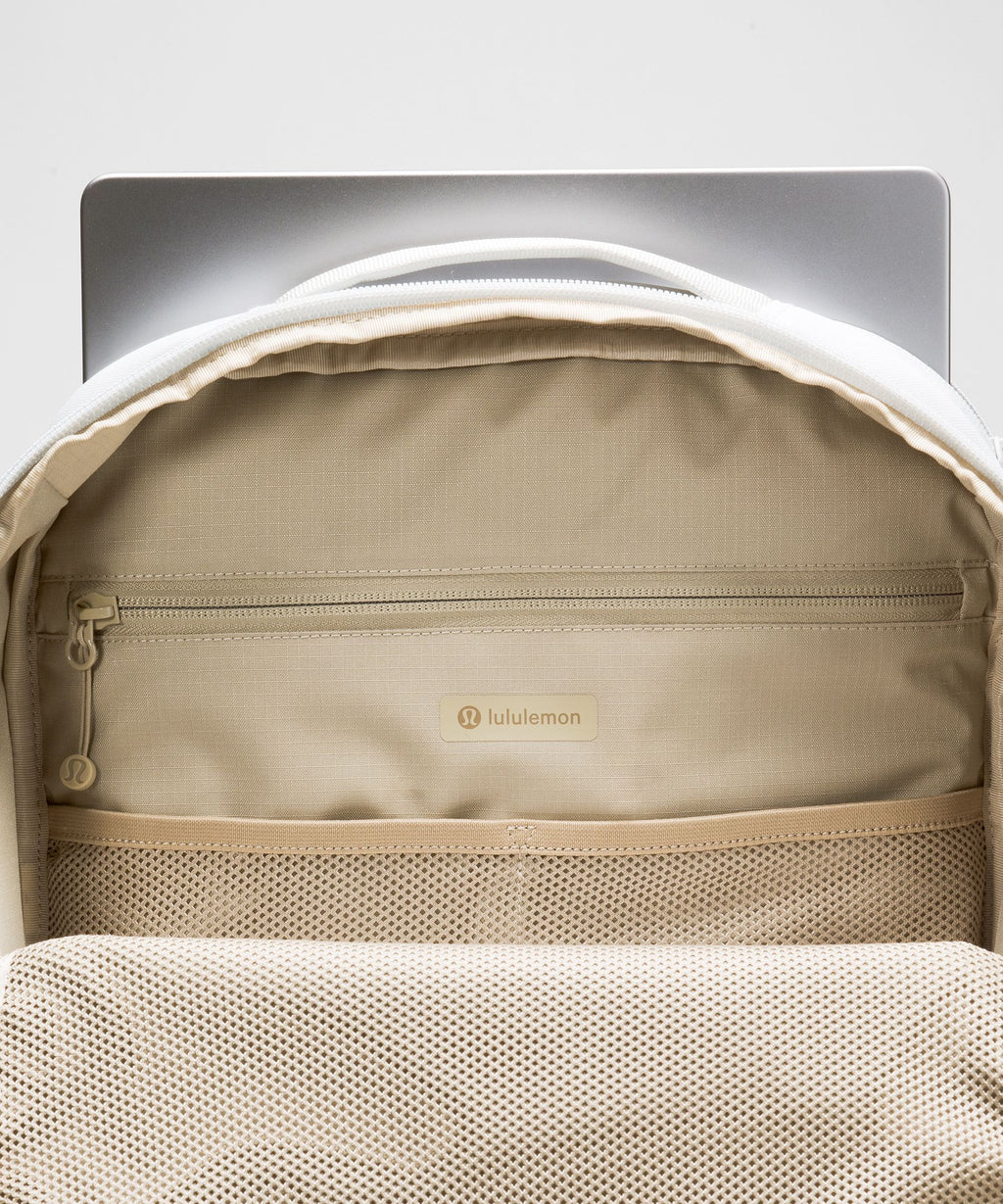 Triple-Zip Backpack 28LTech Canvas