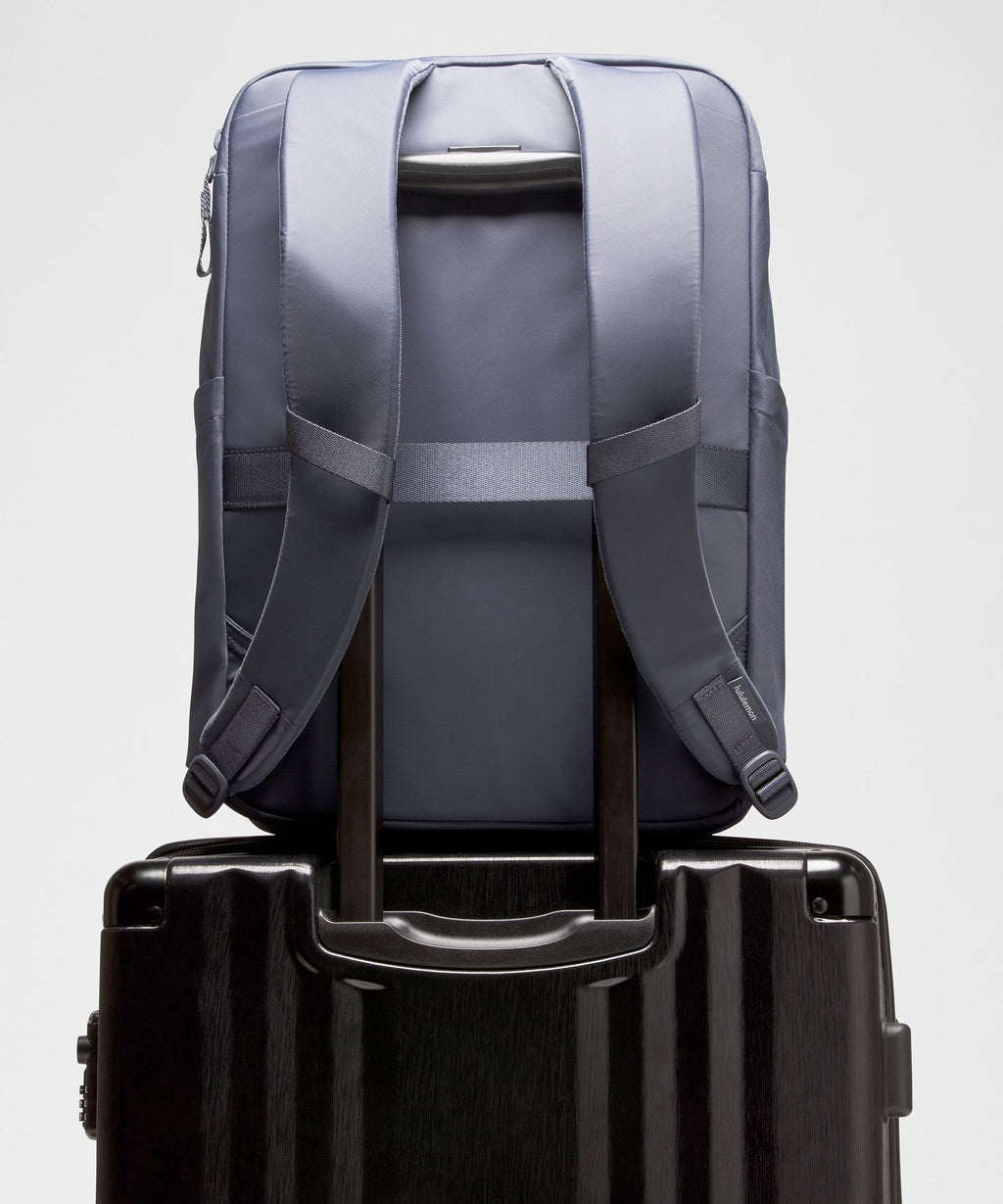 Everyday Backpack 21L