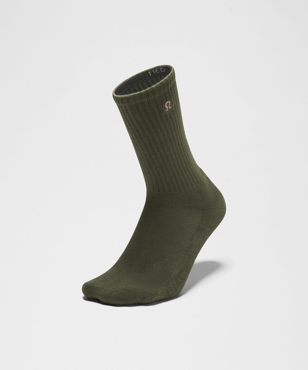 Unisex Daily Essential Crew Socks3 Pack