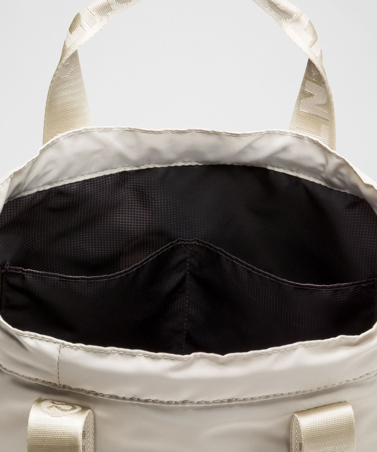 Cinched Crossbody Bag Mini 3.5LSLNSH Collection