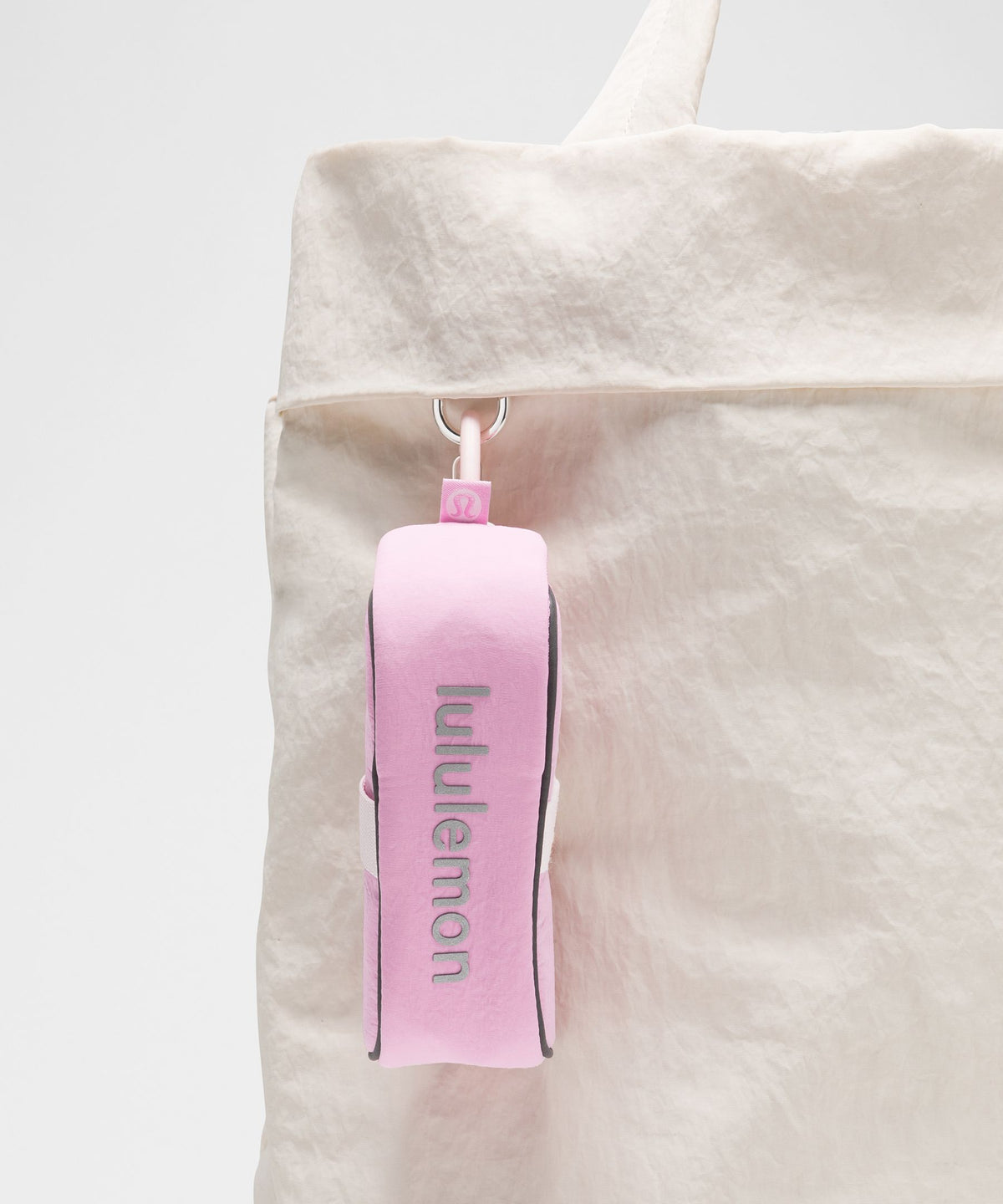 Clippable Nano Golf Pouch