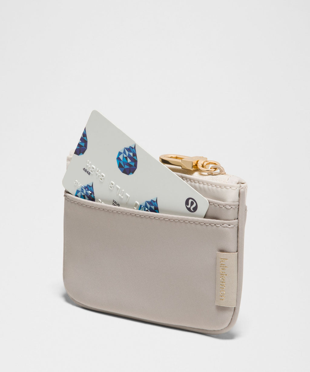 Clippable Card Holder