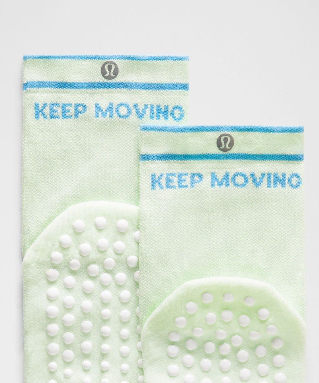 Unisex Find Your Balance Grip Quarter Socks