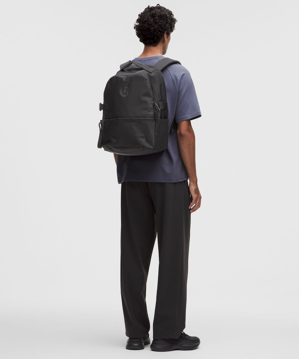 New Crew Backpack Large 30L