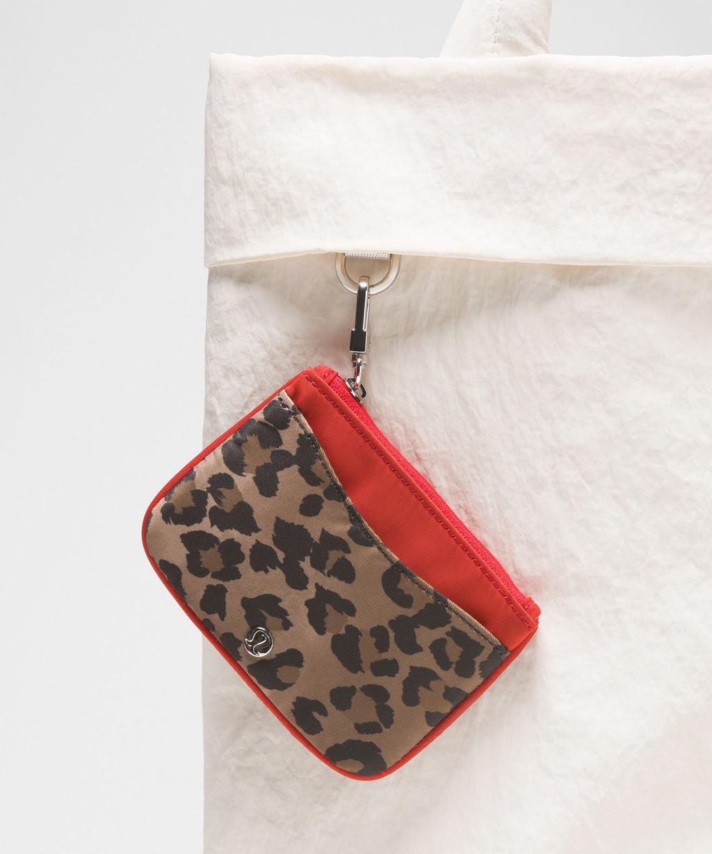 Clippable Card Holder
