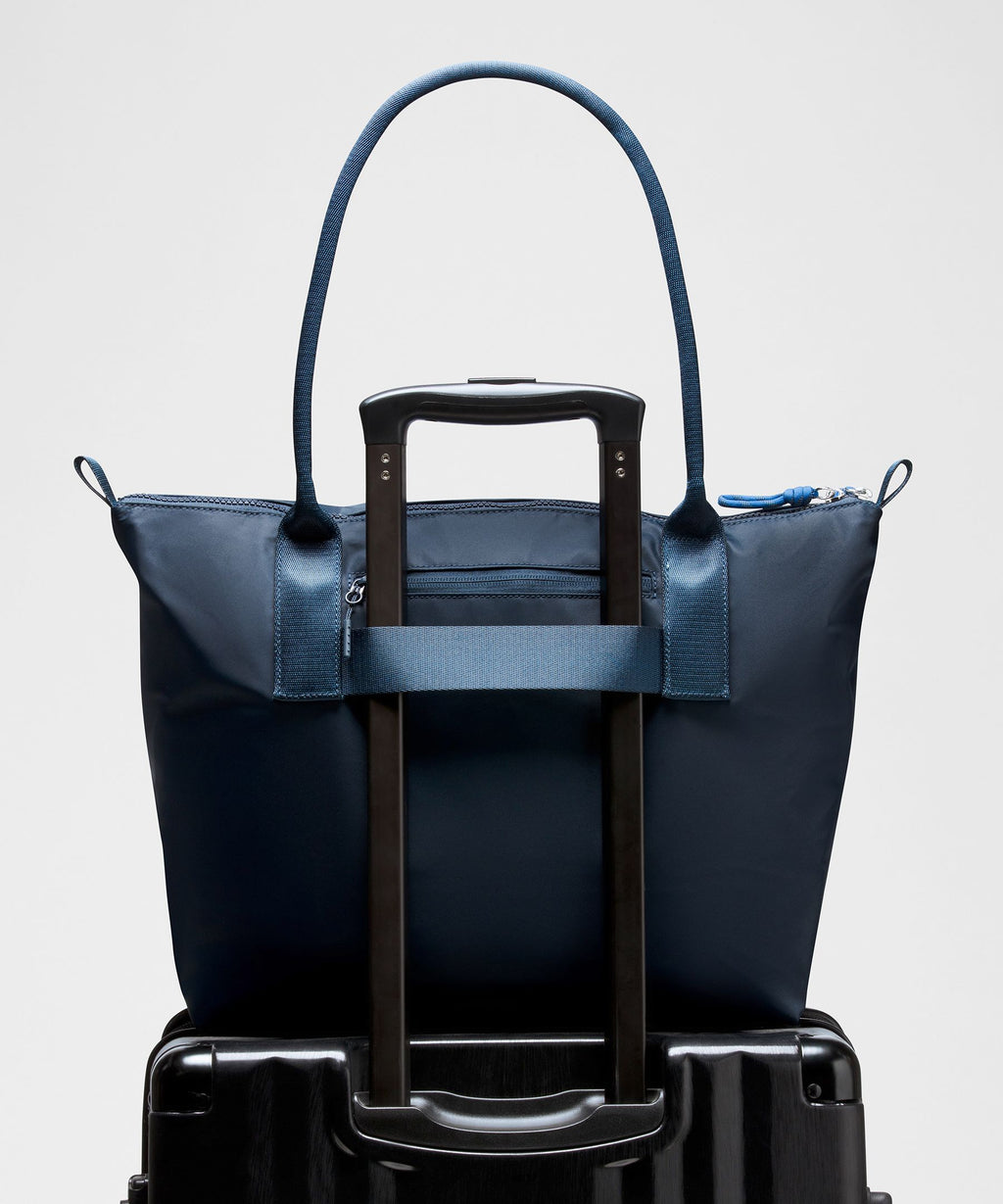 Modular Tote with Pouches