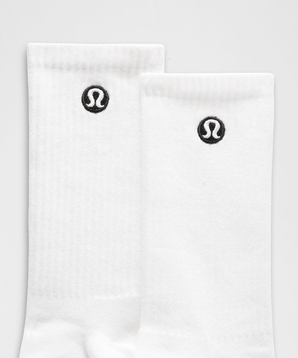 Unisex Daily Essential Crew Socks