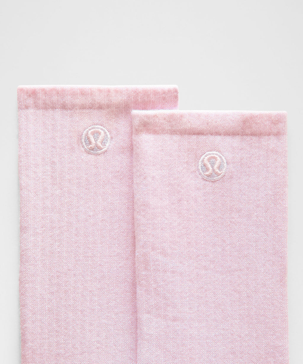Unisex Daily Essential Crew Socks