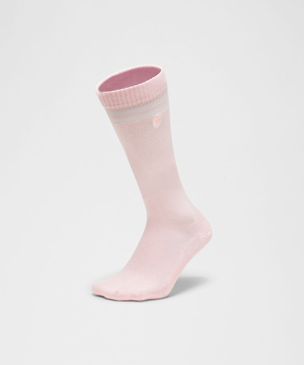 Unisex Daily Essential Knee-High SocksStripe