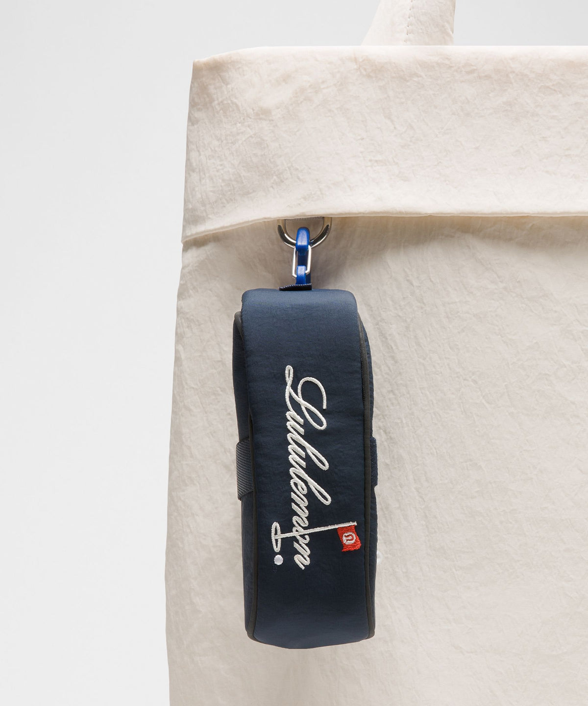 Clippable Nano Golf PouchGolf Flag
