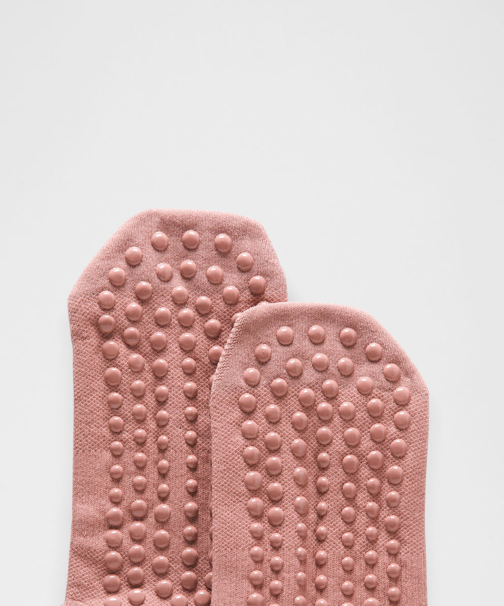Unisex Find Your Balance Grip Quarter Socks