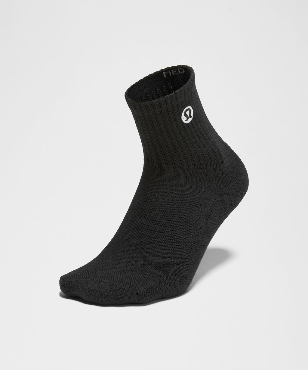 Unisex Daily Essential Quarter Socks3 Pack