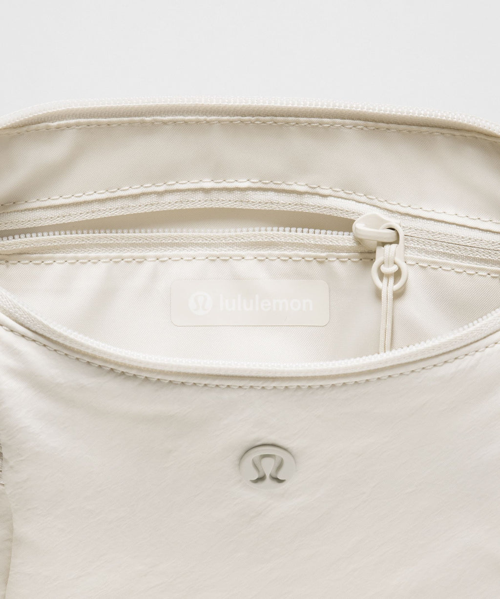Small Slouchy Sling Bag 3L