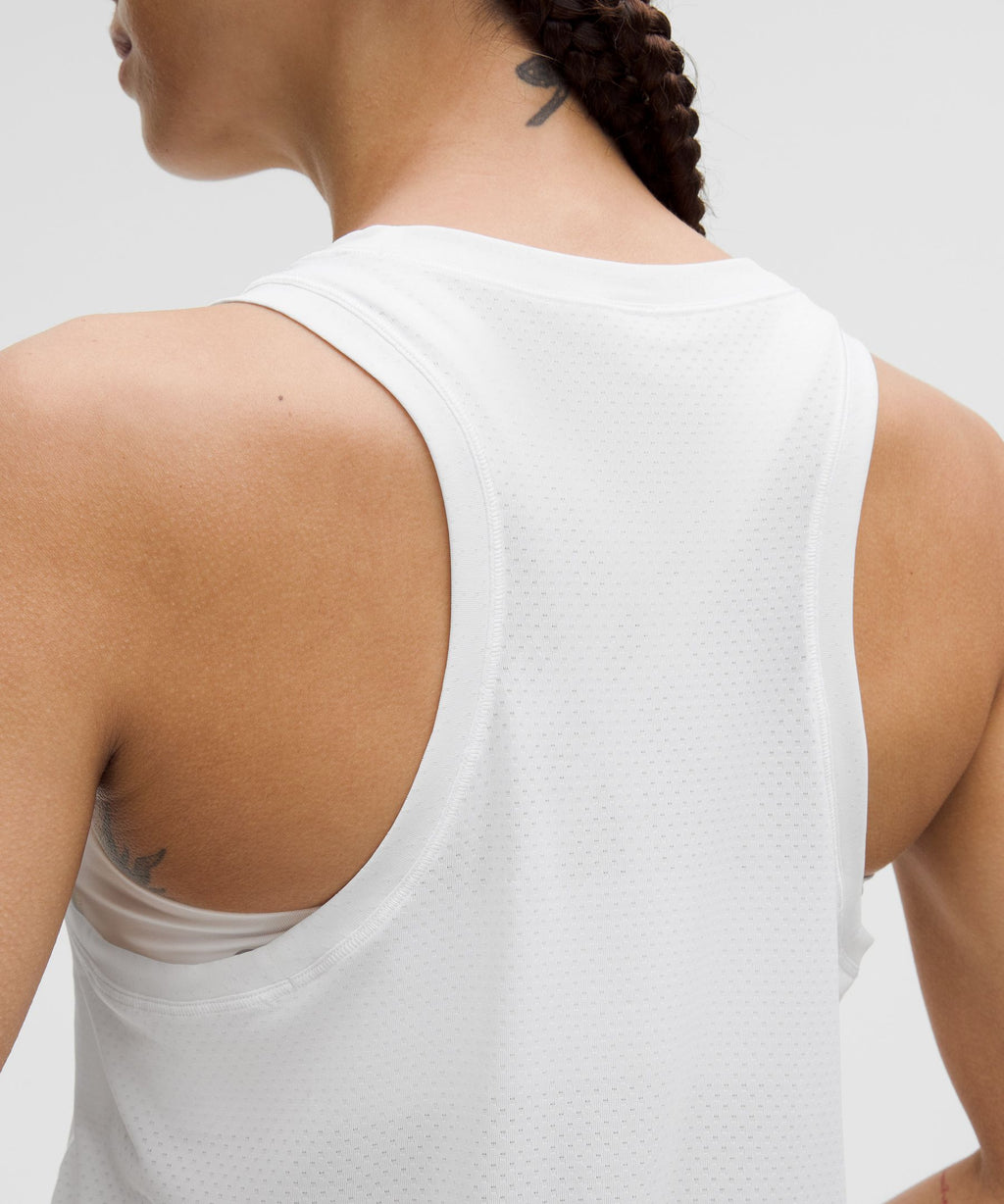 Fast and Free Singlet