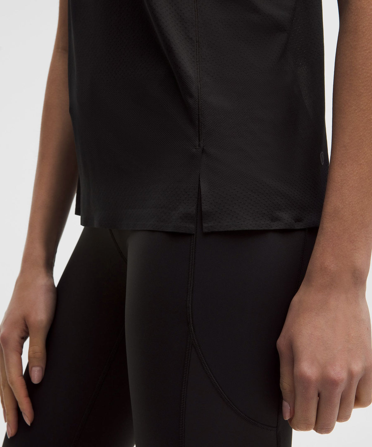 Fast and Free SingletPerforated Stripe